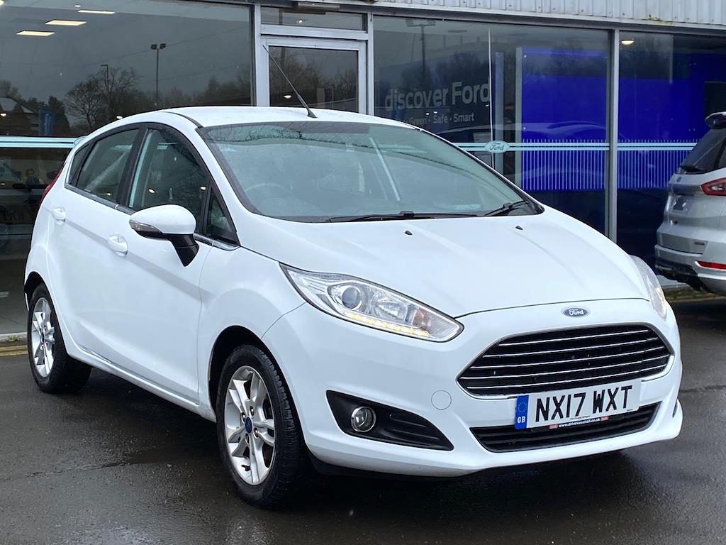 Used FORD FIESTA 1.25 82 Zetec 5Dr 2017