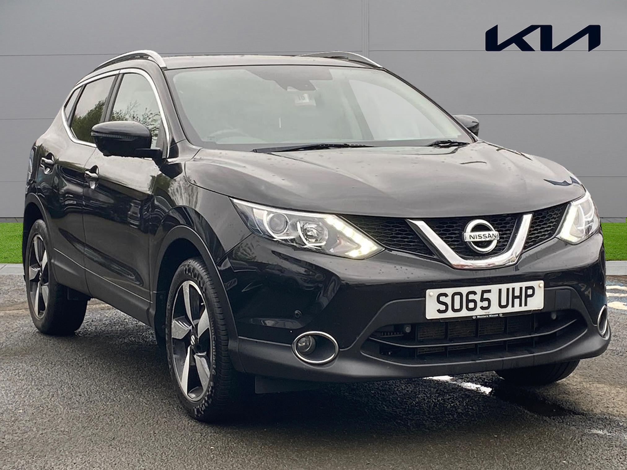 Used NISSAN QASHQAI 1.2 Dig-T N-Connecta 5Dr 2016