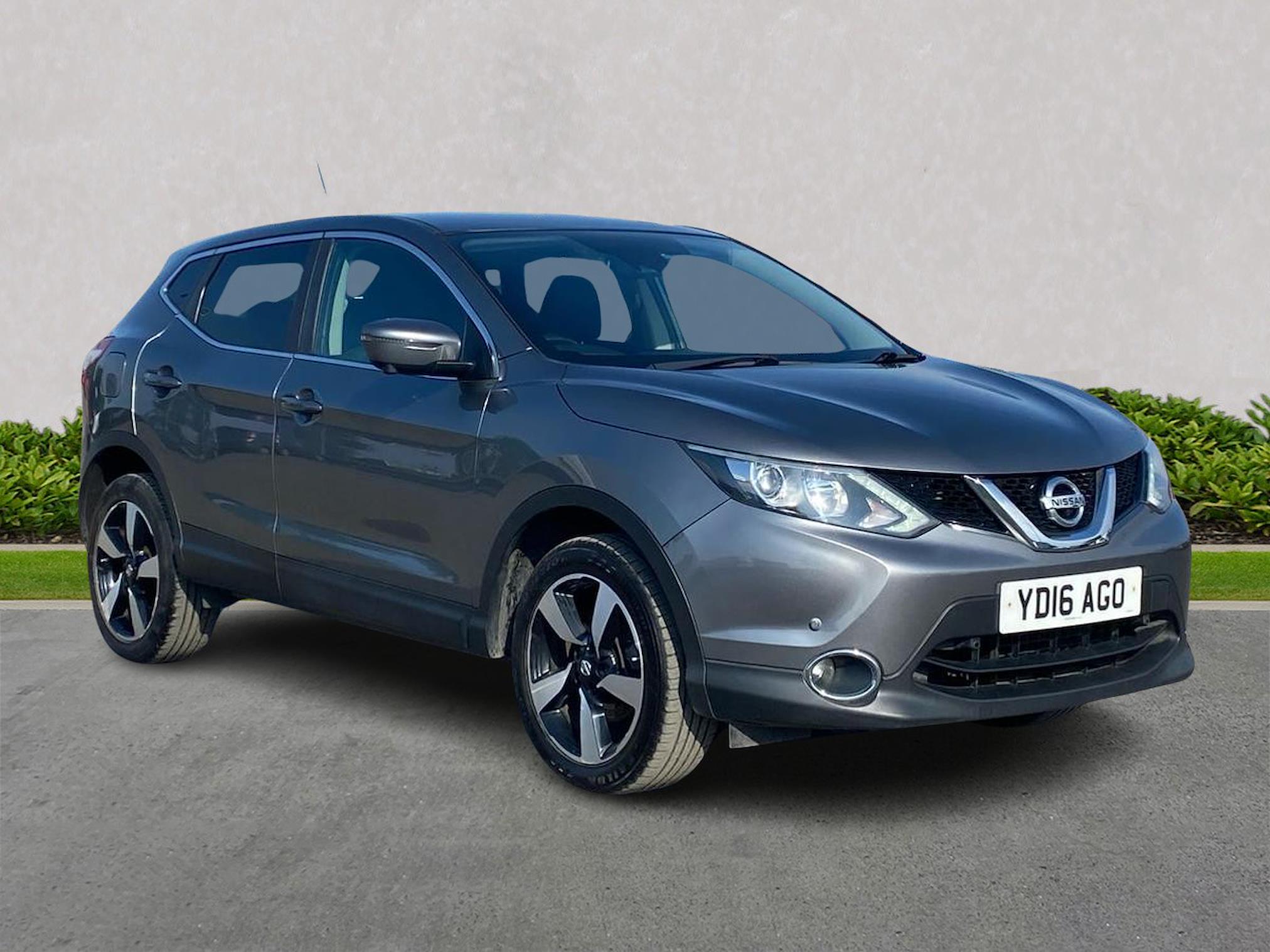 Used NISSAN QASHQAI 1.6 Dci N-Connecta 5Dr 2016