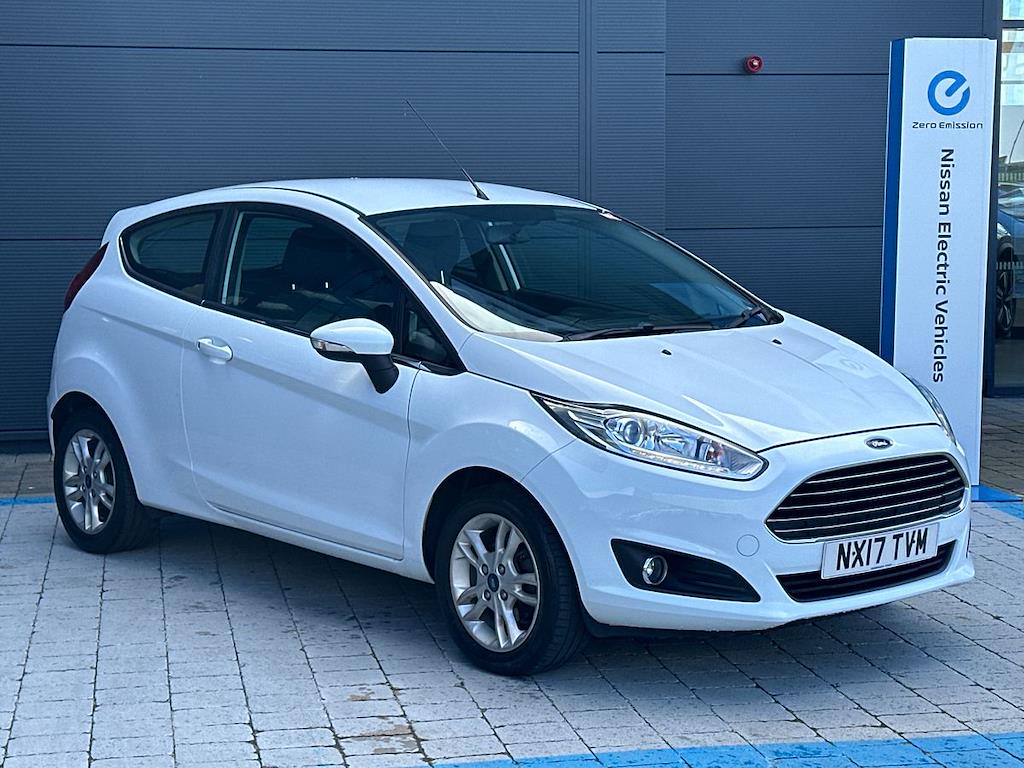Used FORD FIESTA 1.25 82 Zetec 3Dr 2016