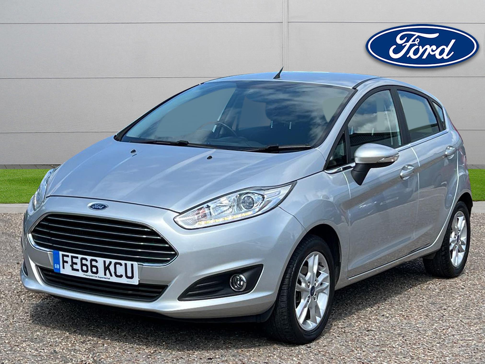 Used FORD FIESTA 1.0 Ecoboost Zetec 5Dr 2016